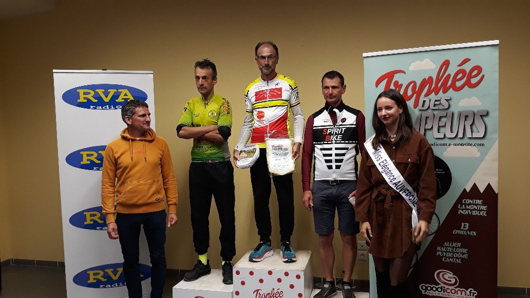 La tour d auvergne chastreix 32 